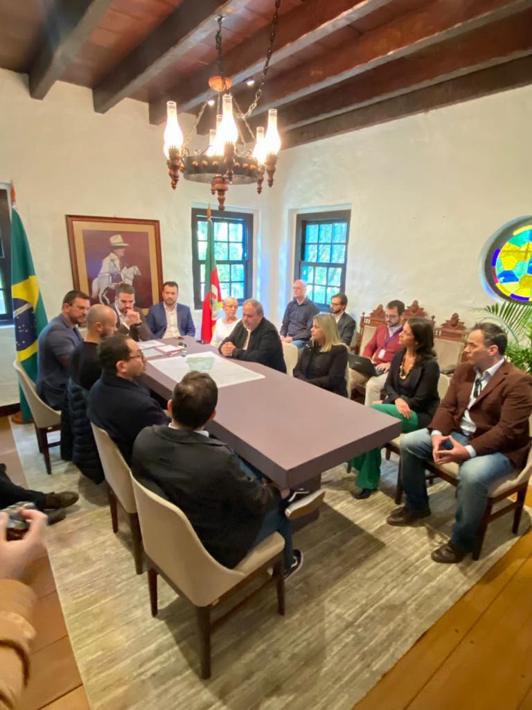 Reunião com Governador Eduardo Leito sobre o Parque do Palácio